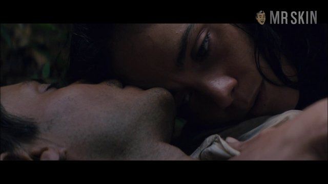 Alice Braga in Ardor (2014) Sexy Sexy 244528