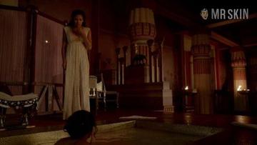 Sibylla Deen, Kylie Bunbury in Tut (2015) Sexy Butt Sexy 244752