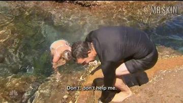 Lindsey Vonn in Running Wild with Bear Grylls (2014-2016) Bikini Bikini Butt 253059