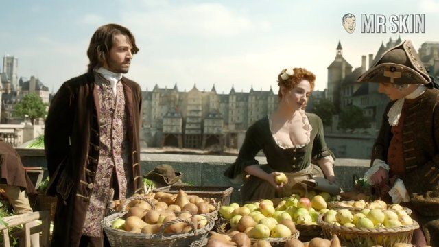 Sexiest Woman with Pear Scenes. Sexy. 245200