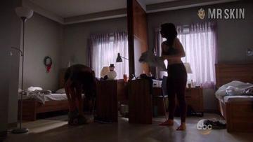 Yasmine Al Massri in Quantico (2015-2017) Sexy Underwear Sexy Underwear 247519