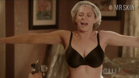 Sexiest Scenes of Rebecca Bunch from Crazy Ex-Girlfriend. Underwear, lesbian, sexy. 254801