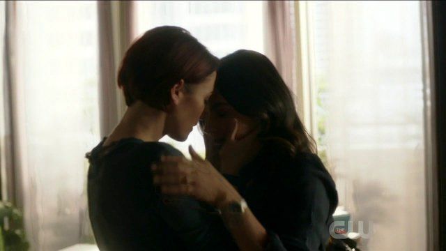 Sexiest Alex Danvers Scenes. Lesbian, Sexy. 263506