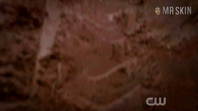 Riley Voelkel, Stephanie Cleough in The Originals (2013-2018) Sexy Lesbian Lesbian Sexy 246716