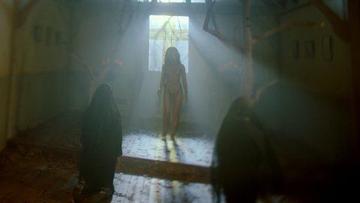 Hannah Tasker-Poland in Ash vs Evil Dead (2015-2018) Bikini Breasts Bikini Breasts 266043