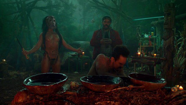 Hannah Tasker-Poland Naked in Ash vs Evil Dead. Breasts, Merkin, bikini, butt. 266437