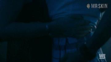 Mena Suvari, Annapurna Sriram in South of Hell (2015) Sexy Underwear Lesbian Lesbian Sexy 247208