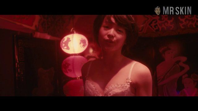 Sexiest Sunmi Scenes. Underwear, breasts. 247252