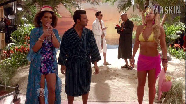 Jadyn Douglas in Telenovela (2016) Bikini Sexy Bikini Sexy 248008