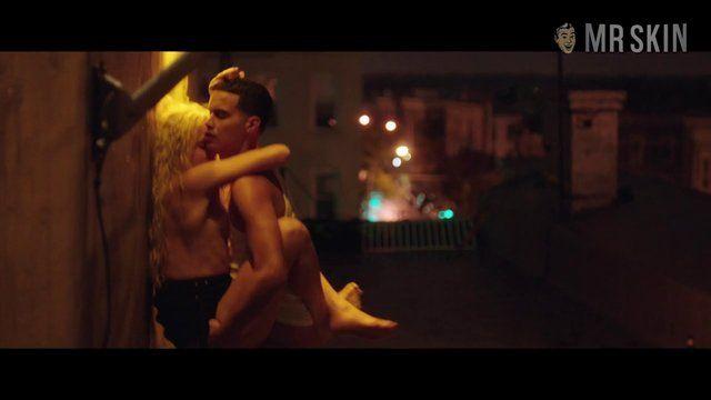 Morgan Saylor in White Girl (2016) Breasts Sexy Bikini Breasts 248164