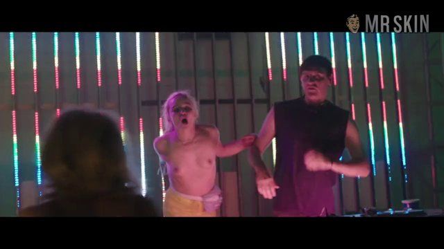 Morgan Saylor Naked in White Girl. Breasts, bikini, butt. 248173