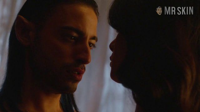 Emeraude Toubia in Shadowhunters (2016-2018) Sexy Underwear Sexy Underwear 248276