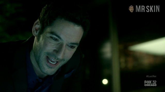 Lesley-Ann Brandt in Lucifer (2016-2021) Sexy Bikini Lesbian 249198