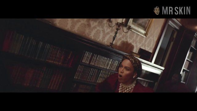 Formation's Sexiest Scenes with Beyoncé Knowles. Sexy. 248550