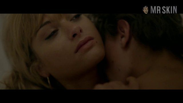 Mathilde Bisson in Au plus près du soleil (2015) Breasts Butt Sexy Breasts Butt 248571