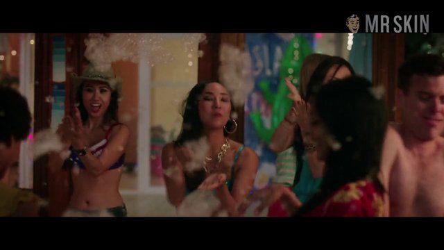 Greta Lee, Chrystal Chau in Sisters (2015) Sexy Underwear Sexy Underwear 249331