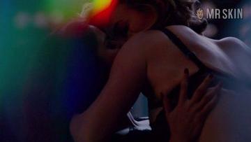 Sonya Walger, Shivani Ghai in The Catch (2016-2017) Lesbian Sexy Lesbian Sexy 258722