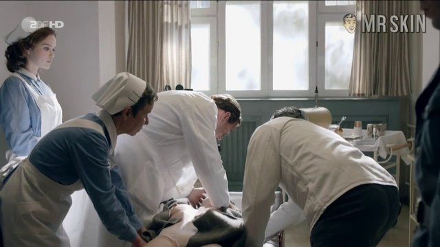 Anne Werner in Ku'damm 56 (2016) Breasts Underwear Breasts Underwear 249651