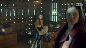 Dominique Provost-Chalkley, Katherine Barrell in Wynonna Earp (2016-2021) Lesbian Sexy Underwear Bikini Butt 251407