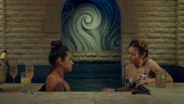 Dominique Provost-Chalkley, Tamara Duarte in Wynonna Earp (2016-2021) Bikini Bikini Lesbian 261077