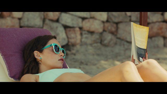 Emilia Clarke in Me Before You (2016) Bikini Sexy Bikini Sexy 250626