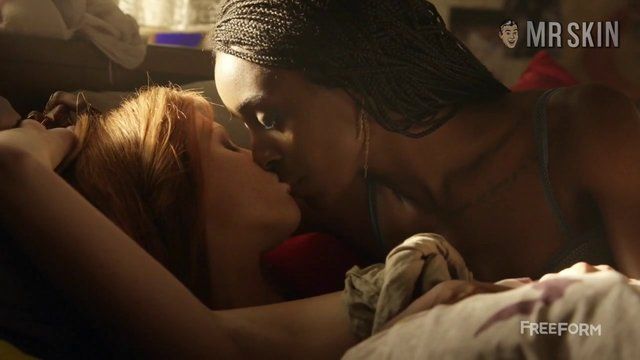 Amber Jean Rowan, Simona Brown in Guilt (2016) Lesbian Underwear Lesbian Sexy 251279
