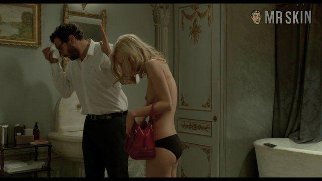 Caroline Anglade in Joséphine s'arrondit (2016) Breasts Sexy Underwear Breasts Sexy 251311