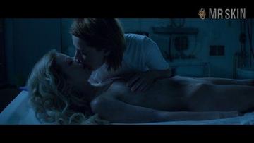 Cody Renee Cameron, Jena Malone in The Neon Demon (2016) Breasts Bush Lesbian Breasts Bush 251499