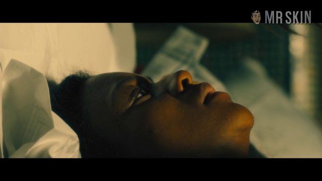 Naomie Harris Nude as Gail Perkins. Breasts, Butt. 251636