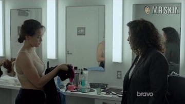 Mylène Dinh-Robic in 19-2 (2014-2017) Sexy Underwear Lesbian Sexy 251914