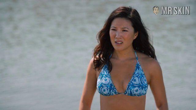 Ally Maki in Wrecked (2016-2017) Bikini Sexy Bikini Sexy 251728