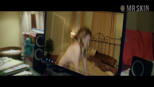 Leah McKendrick in Bad Moms (2016) Breasts Merkin Breasts Merkin 252252