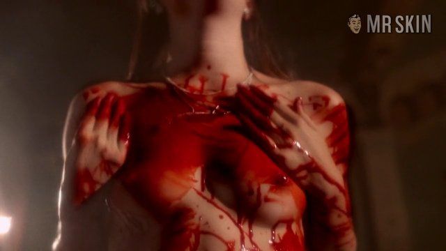 Monique Larratt in Bloody Snow (2016) Breasts Breasts 253005