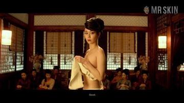 Lee You-young Nude in The Treacherous. Breasts, bush, butt. 253096