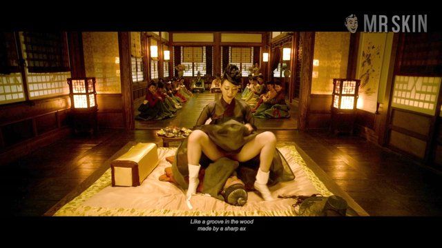 Lee You-young Naked in The Treacherous. Bush, breasts, butt. 253111