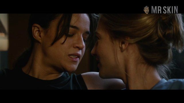 Sexiest Scenes of Frank Kitchen / Tomboy from The Assignment. Lesbian, breasts, butt. 253271