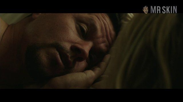 Hottest Kate Hudson Scene in Deepwater Horizon. Thong, sexy. 253406