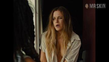 Riley Keough in American Honey (2016) Sexy Left Breast Underwear Bikini Breasts 255793