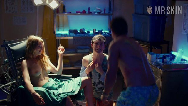 Katie Buitendyk in Total Frat Movie (2016) Breasts Breasts 253650