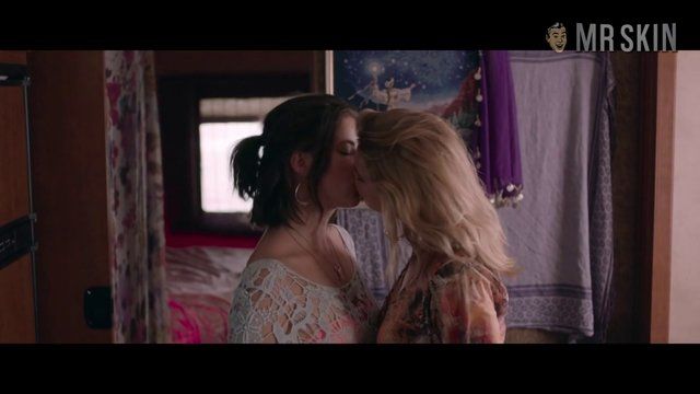 Carmen van Weersel, Imme Steinmann in Renesse (2016) Lesbian Lesbian Sexy 255067