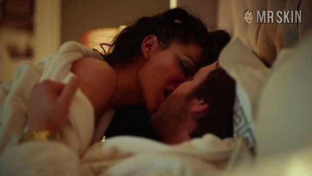 Layla Alizada in Shut Eye (2016-2017) Sexy Bikini Sexy 255310