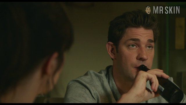 Mary Elizabeth Winstead in The Hollars (2016) Sexy Sexy 255444