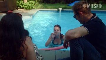 Alex McKelley in Canvas of Death (2016) Bikini Bikini 255742