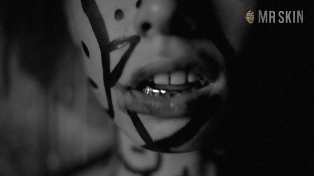 Jazzeppi Zanaughtti in FAT FADED FUCK FACE (2016) Breasts Thong Breasts Thong 255789