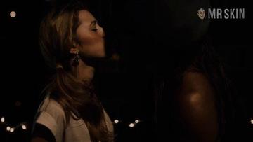 Ella Rae Peck, Laverne Cox in The Exhibitionists (2012) Lesbian Lesbian Underwear 255992