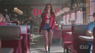 Madelaine Petsch in Riverdale (2017-2023) Bikini Bikini Lesbian 271802