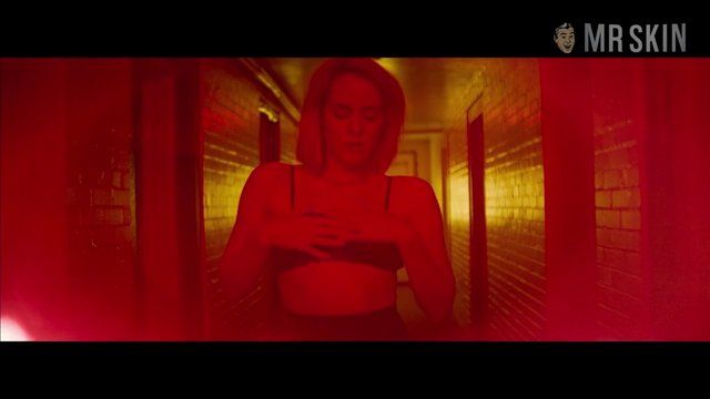 Hottest Jena Malone Scene in Bottom of the World. Sexy, breasts, underwear. 256622