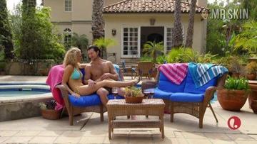 Nikki Leigh, Kelly Dowdle in Open Marriage (2017) Sexy Bikini Bikini Sexy 256923