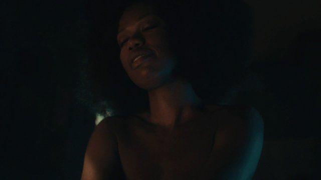 Ari Graynor, Xosha Roquemore, Ashley Romans in I'm Dying Up Here (2017-2018) Left Breast Breasts Lesbian Real Sex Bikini 267696