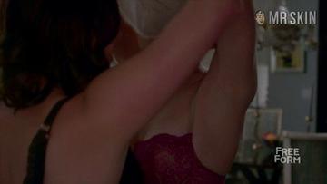 Niki Koss, Katelyn Tarver in Famous in Love (2017-2018) Lesbian Underwear Lesbian Sexy 258423